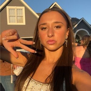 Meet your Posher, Kennedy